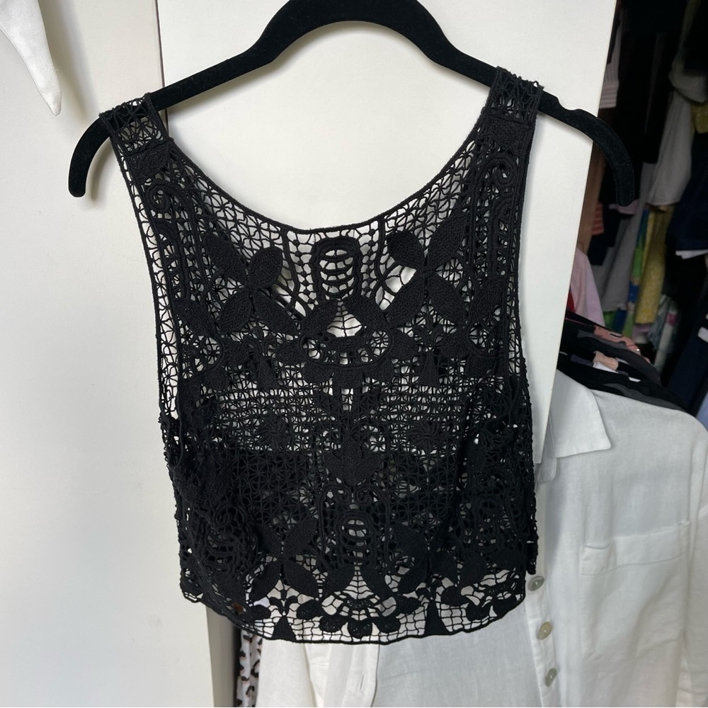 CROCHET black top